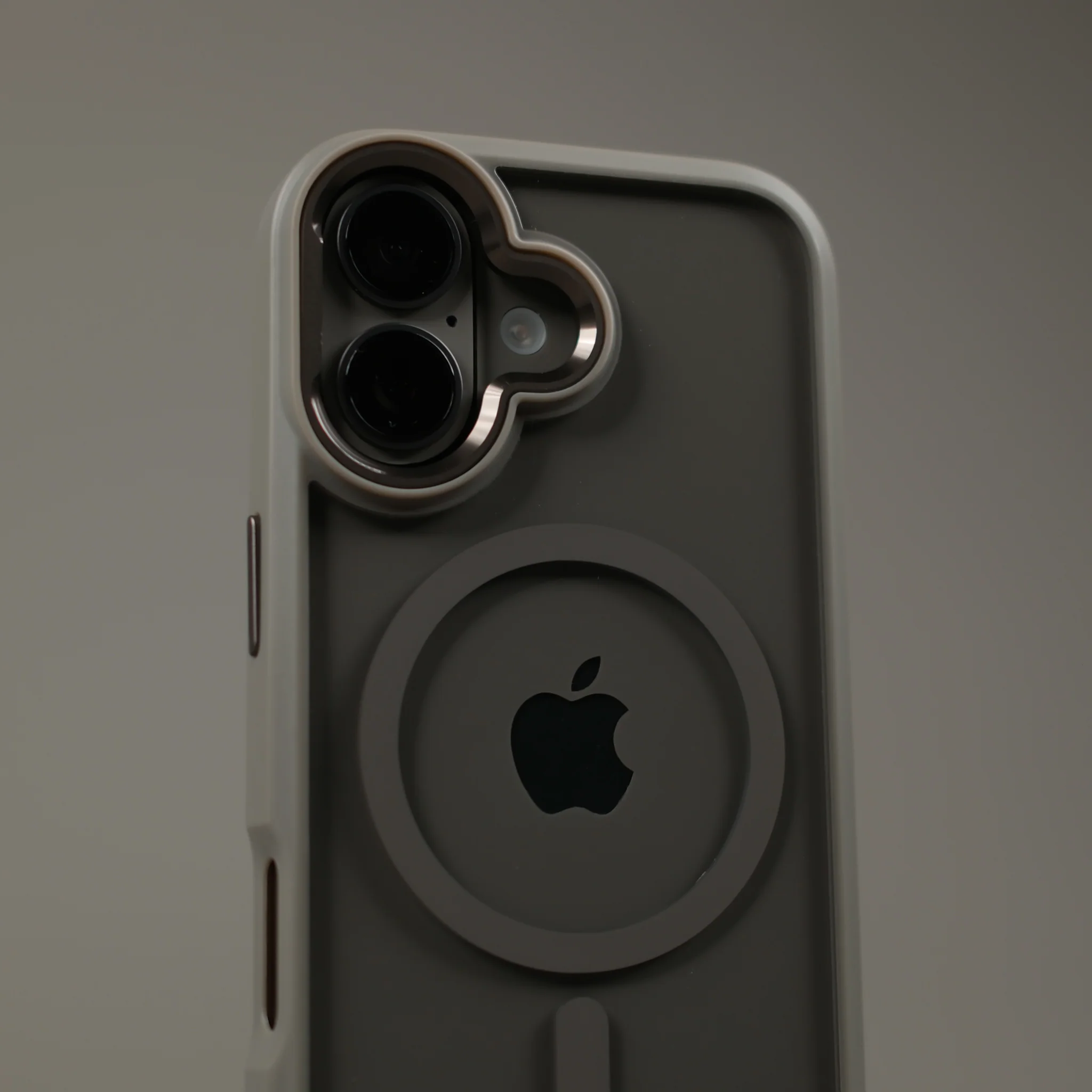 iPhone 17 QCAZE DUO - MystiQ Grey matching Skin + Case - Image 2
