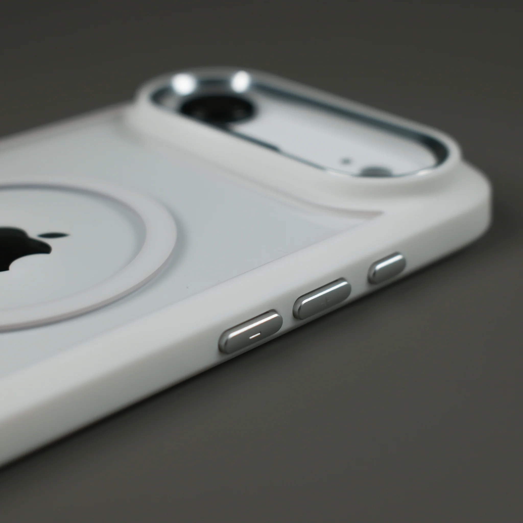 iPhone Air QCAZE DUO - POLAR White matching Skin + Case - Image 4