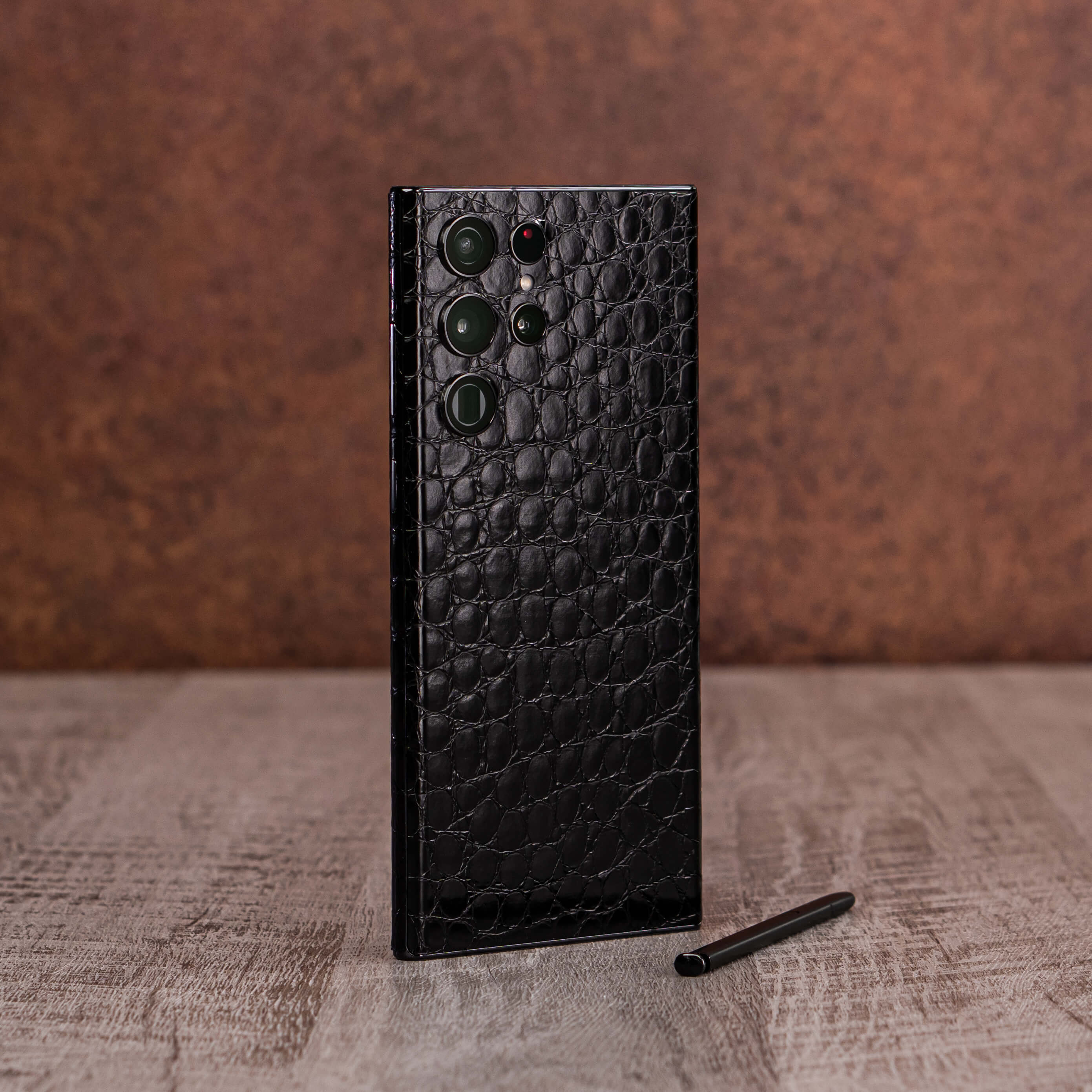 Samsung Galaxy S22 ULTRA LUXURIA BLACK ALLIGATOR LEATHER Skin - Image 2