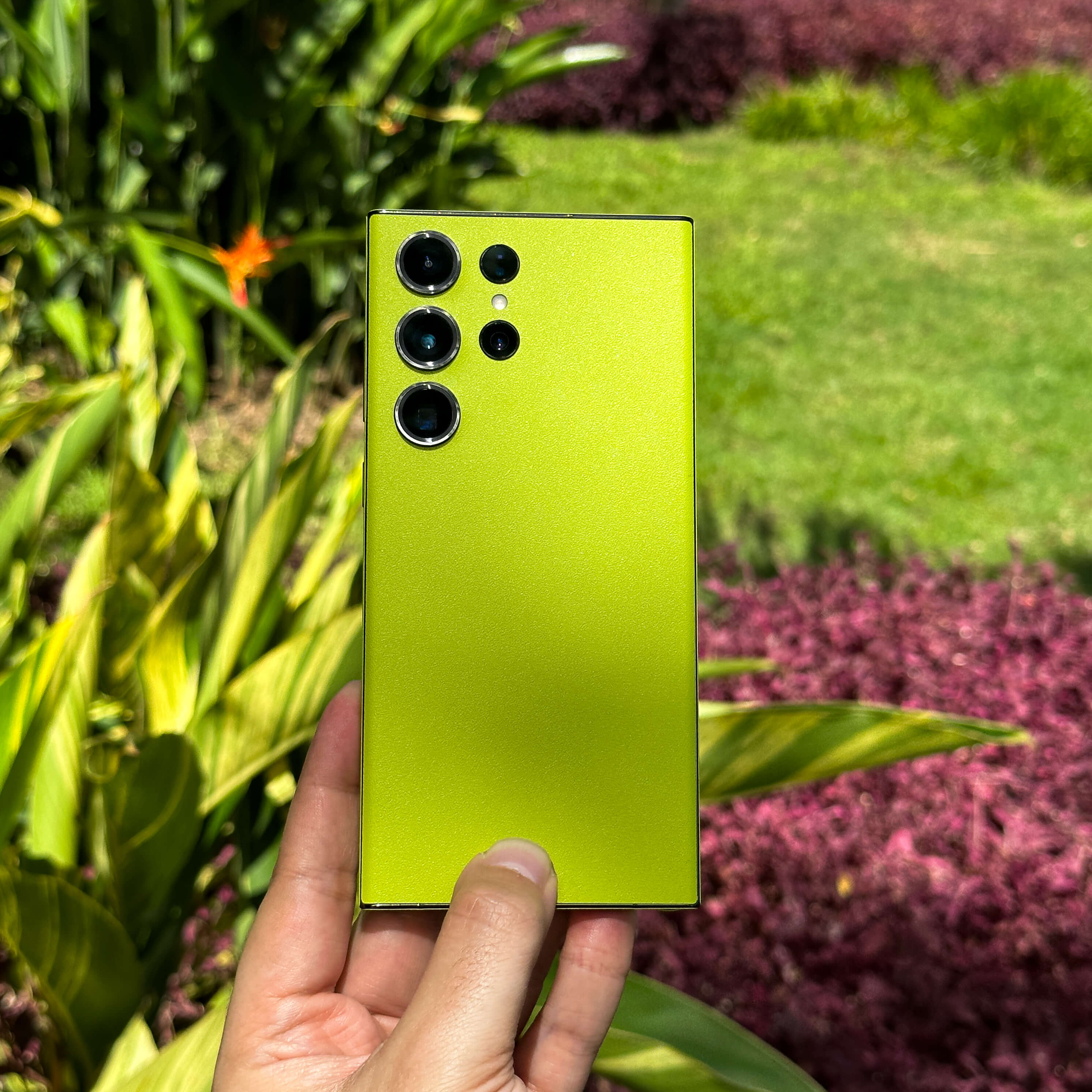 iPhone XR LUXURIA Lime Green Textured Skin - Image 4