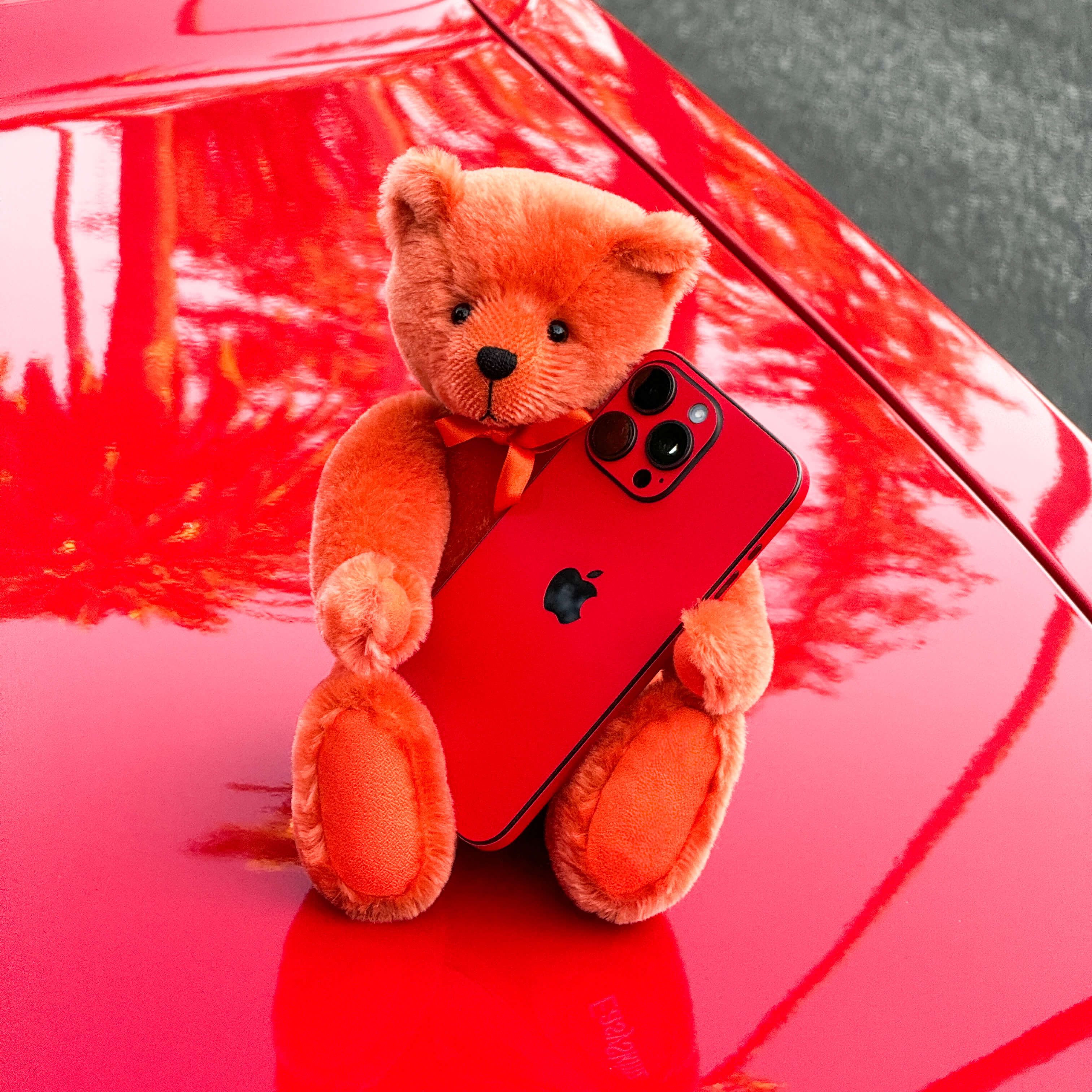 iPhone XR LUXURIA Red Cherry Juice Matt Textured Skin - Image 5