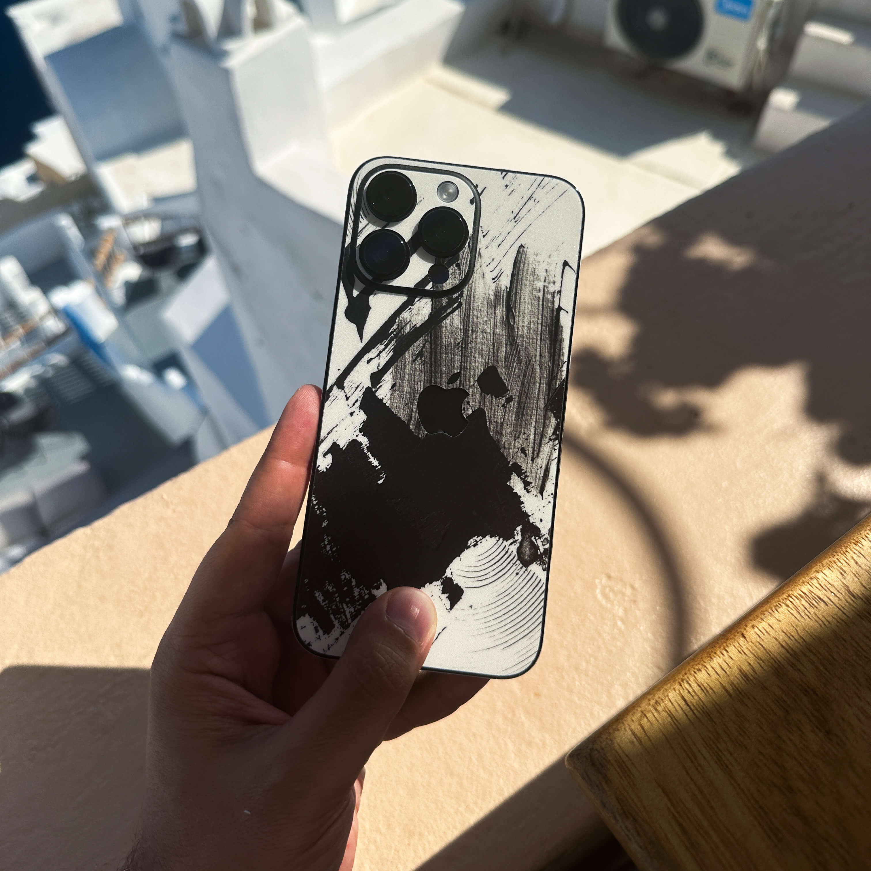 iPhone 14 Plus SIGNATURE Black & White Madness Skin - Image 4