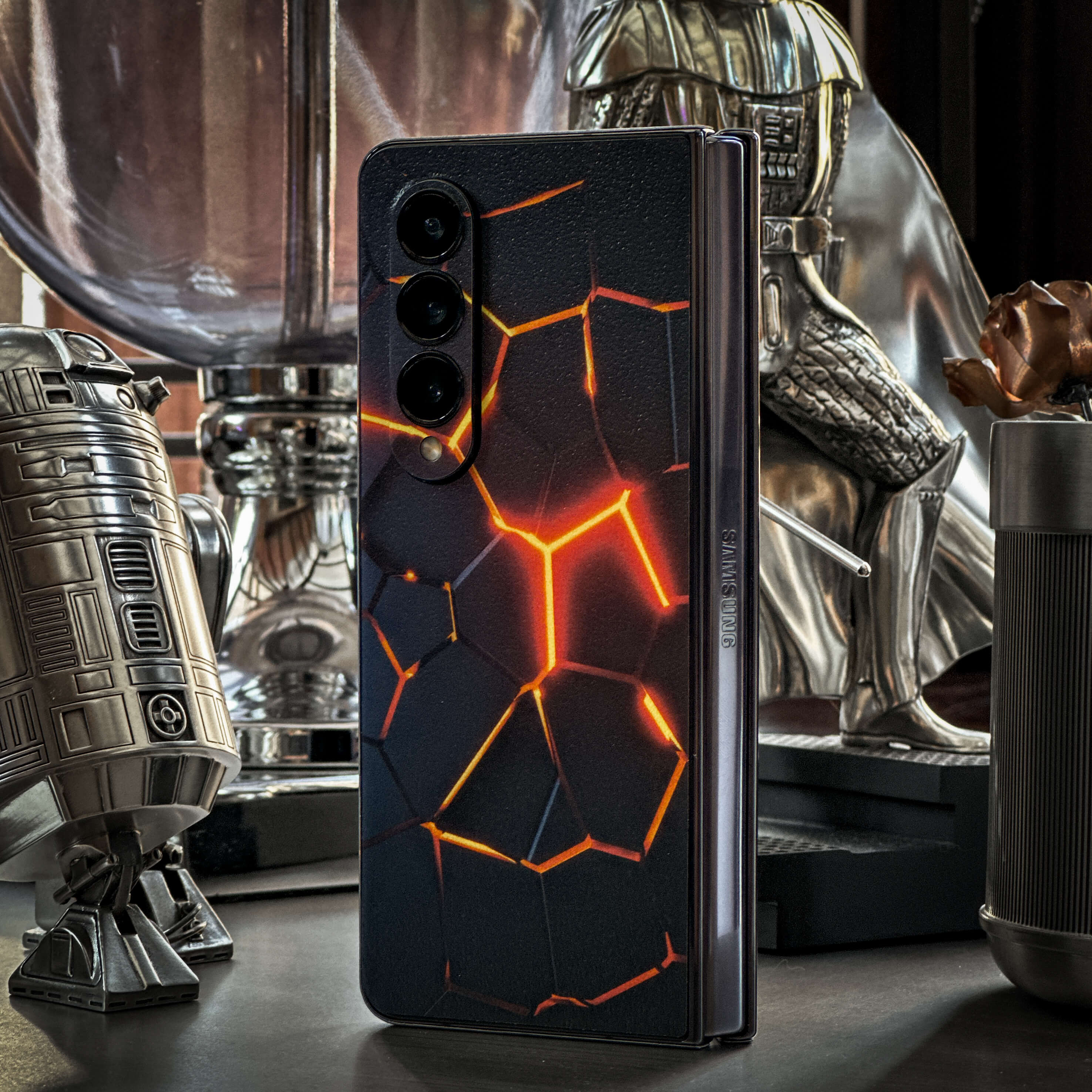 iPhone XR SIGNATURE The Core Skin - Image 4